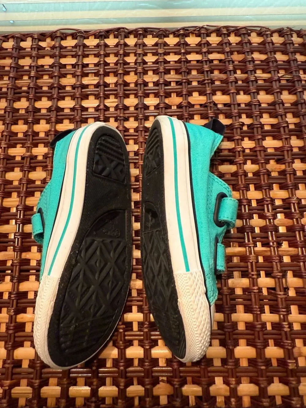 Converse Chuck Taylor All Star Infant/Toddler 2V Ox low-top sz 7 teal